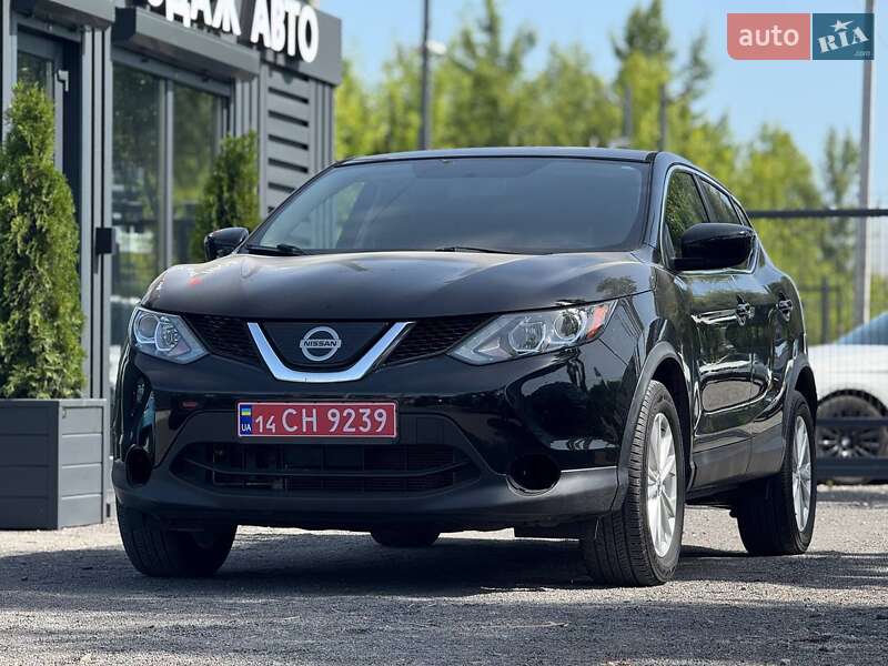 Nissan Rogue Sport 2018