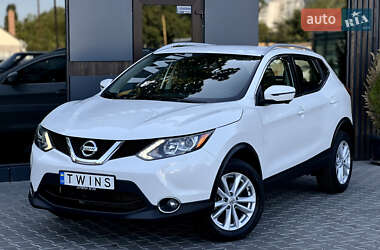 Позашляховик / Кросовер Nissan Rogue Sport 2017 в Одесі