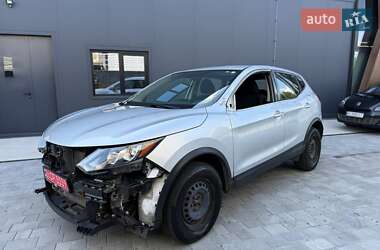 Позашляховик / Кросовер Nissan Rogue Sport 2019 в Луцьку
