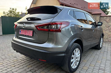 Внедорожник / Кроссовер Nissan Rogue Sport 2020 в 