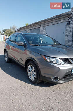 Позашляховик / Кросовер Nissan Rogue Sport 2017 в Кременчуці