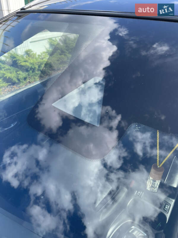 Внедорожник / Кроссовер Nissan Rogue Sport 2017 в Виннице