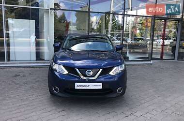 Внедорожник / Кроссовер Nissan Rogue Sport 2019 в 