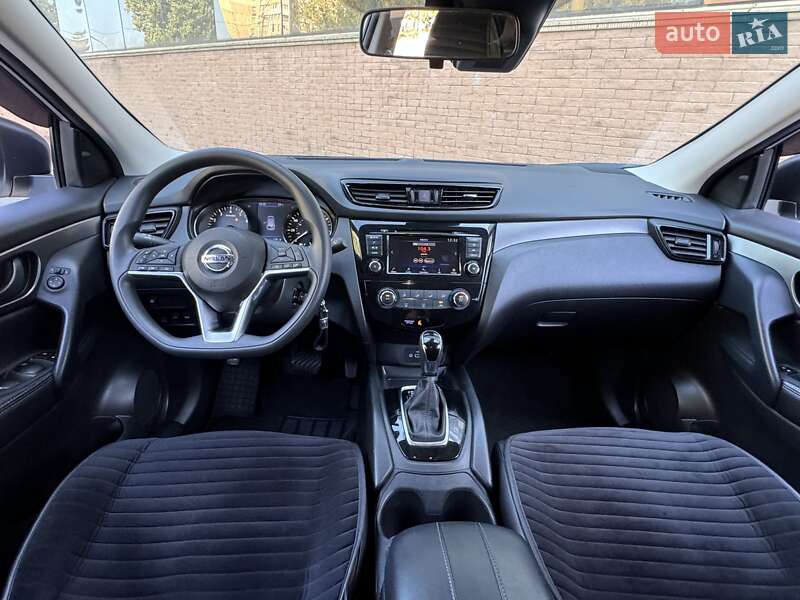 Позашляховик / Кросовер Nissan Rogue Sport 2021 в Одесі