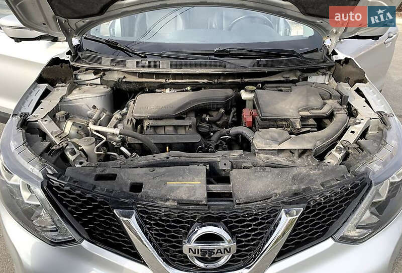 Внедорожник / Кроссовер Nissan Rogue Sport 2017 в Киеве