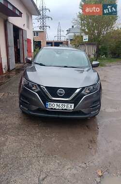 Внедорожник / Кроссовер Nissan Rogue Sport 2020 в Тернополе