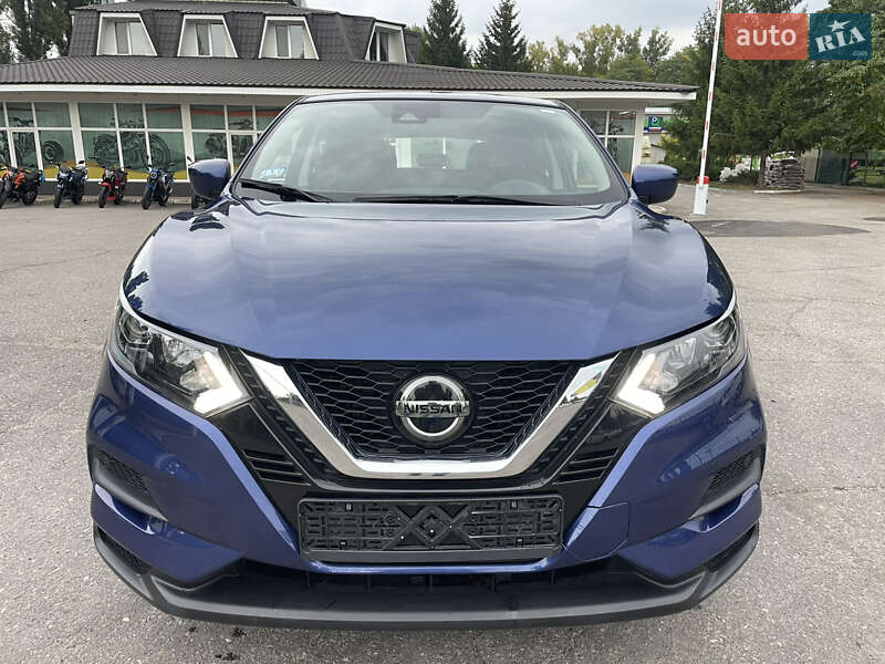 Nissan Rogue Sport 2020