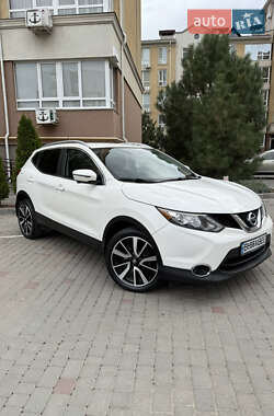 Внедорожник / Кроссовер Nissan Rogue Sport 2017 в Одессе
