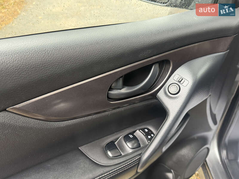 Внедорожник / Кроссовер Nissan Rogue Sport 2020 в Киеве фото 8 Внедорожник / Кроссовер Nissan Rogue Sport 2020 в Киеве