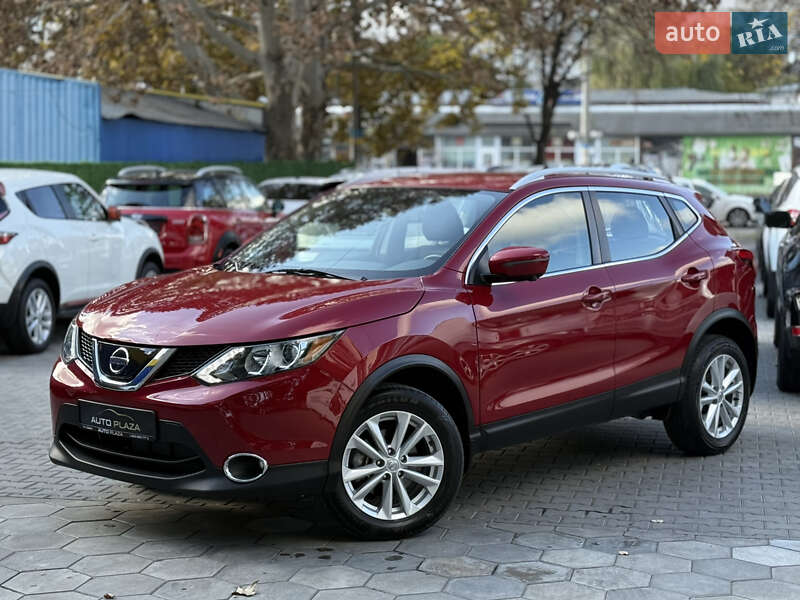 Внедорожник / Кроссовер Nissan Rogue Sport 2017 в Одессе