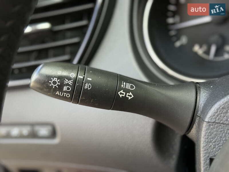 Внедорожник / Кроссовер Nissan Rogue Sport 2017 в Одессе