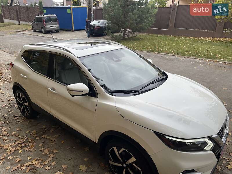 Позашляховик / Кросовер Nissan Rogue Sport 2022 в Києві