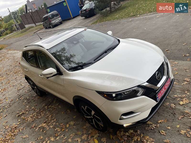 Позашляховик / Кросовер Nissan Rogue Sport 2022 в Києві