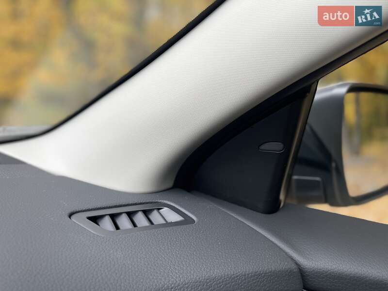 Позашляховик / Кросовер Nissan Rogue Sport 2022 в Києві