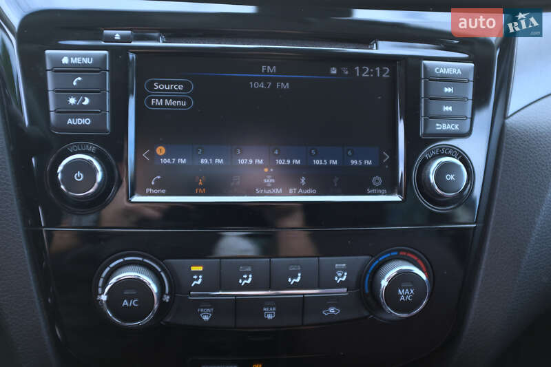 Внедорожник / Кроссовер Nissan Rogue Sport 2020 в Львове