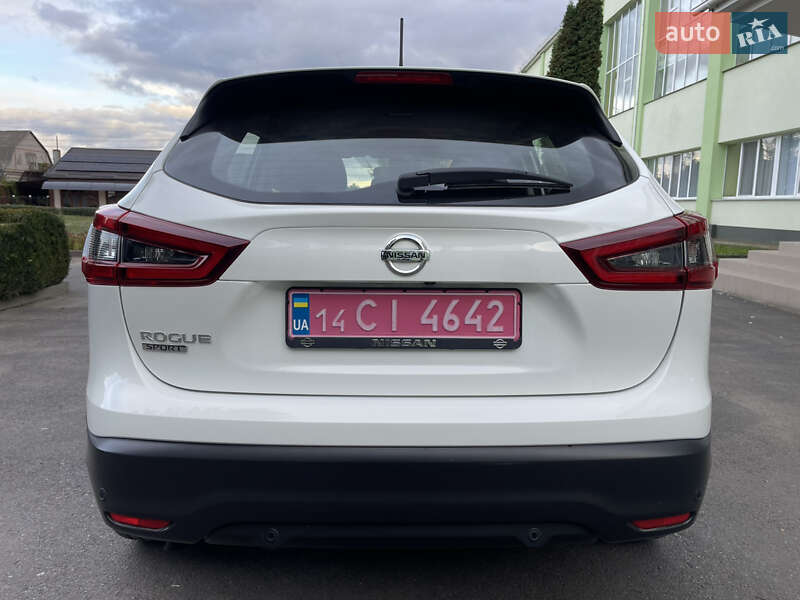 Внедорожник / Кроссовер Nissan Rogue Sport 2021 в Виннице