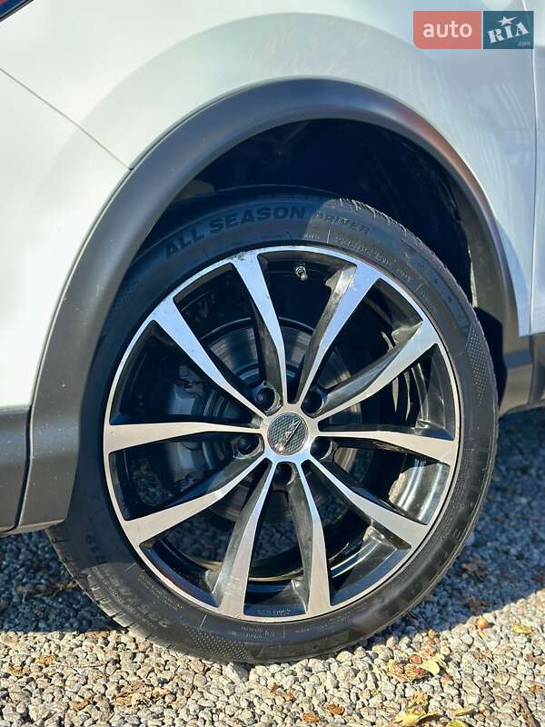 Внедорожник / Кроссовер Nissan Rogue Sport 2018 в Виннице фото 15 Внедорожник / Кроссовер Nissan Rogue Sport 2018 в Виннице