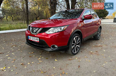 Внедорожник / Кроссовер Nissan Rogue Sport 2018 в Хмельнике