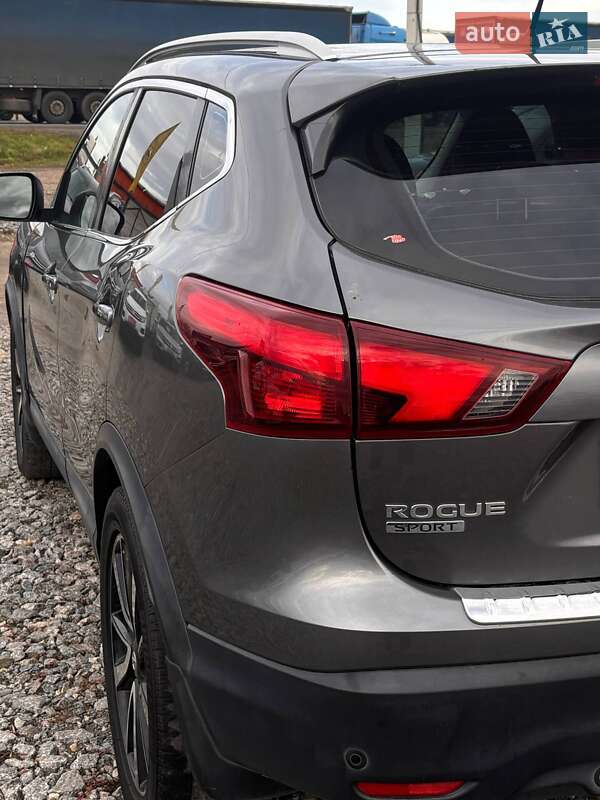 Внедорожник / Кроссовер Nissan Rogue Sport 2019 в Львове