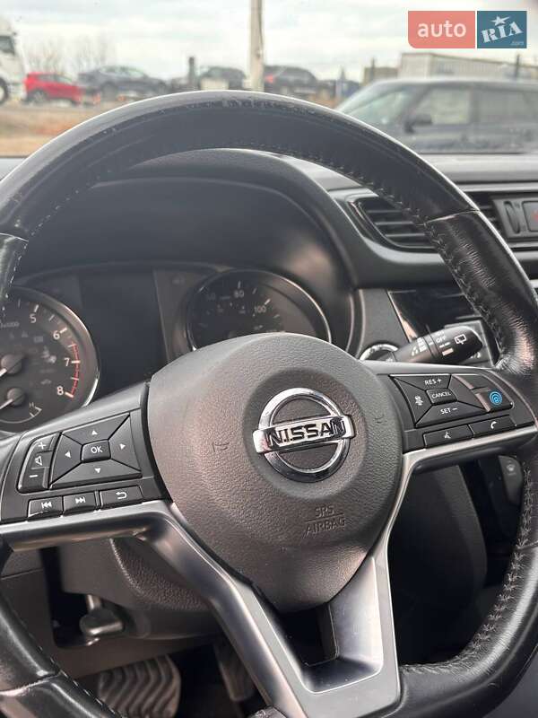 Внедорожник / Кроссовер Nissan Rogue Sport 2019 в Львове