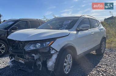 Внедорожник / Кроссовер Nissan Rogue Sport 2019 в Львове