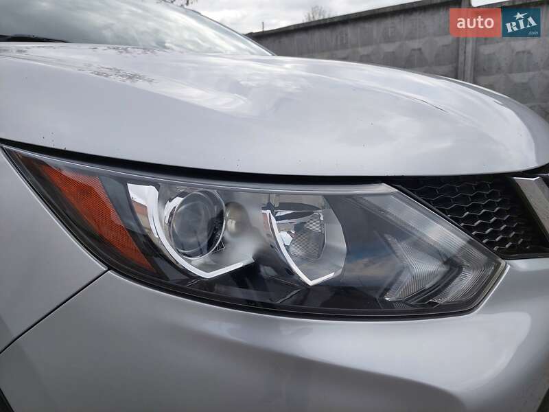 Позашляховик / Кросовер Nissan Rogue Sport 2019 в Первомайську