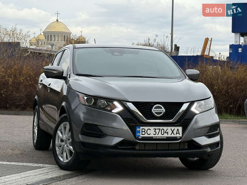 Внедорожник / Кроссовер Nissan Rogue Sport 2022 в Дрогобыче