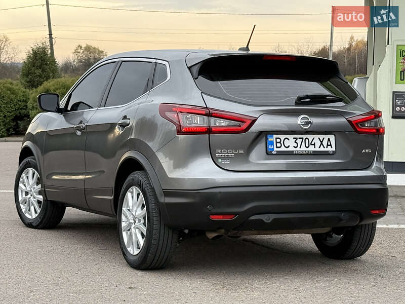 Внедорожник / Кроссовер Nissan Rogue Sport 2022 в Дрогобыче