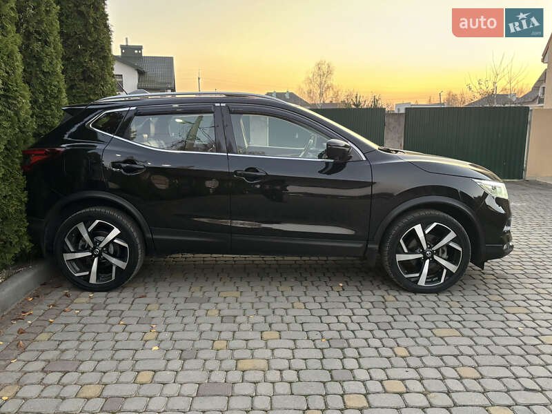 Внедорожник / Кроссовер Nissan Rogue Sport 2020 в Львове