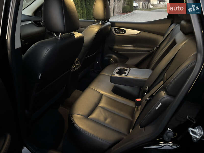 Внедорожник / Кроссовер Nissan Rogue Sport 2020 в Львове