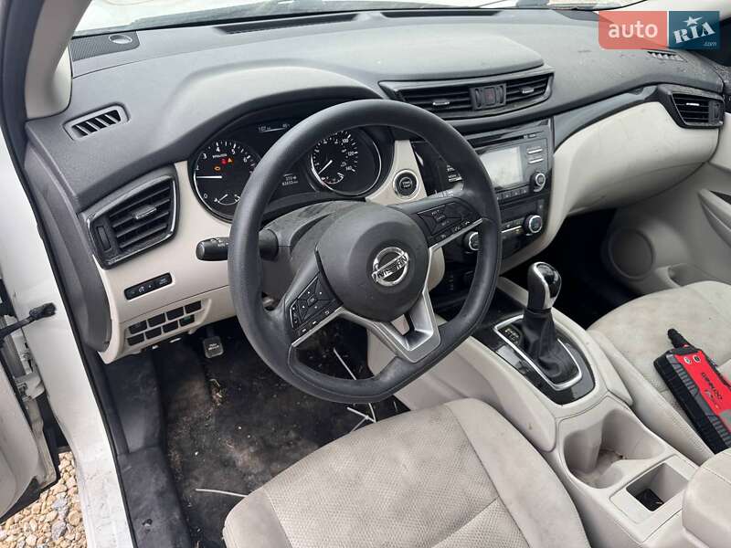 Позашляховик / Кросовер Nissan Rogue Sport 2017 в Львові фото 11 Позашляховик / Кросовер Nissan Rogue Sport 2017 в Львові