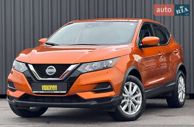 Внедорожник / Кроссовер Nissan Rogue Sport 2021 в Киеве