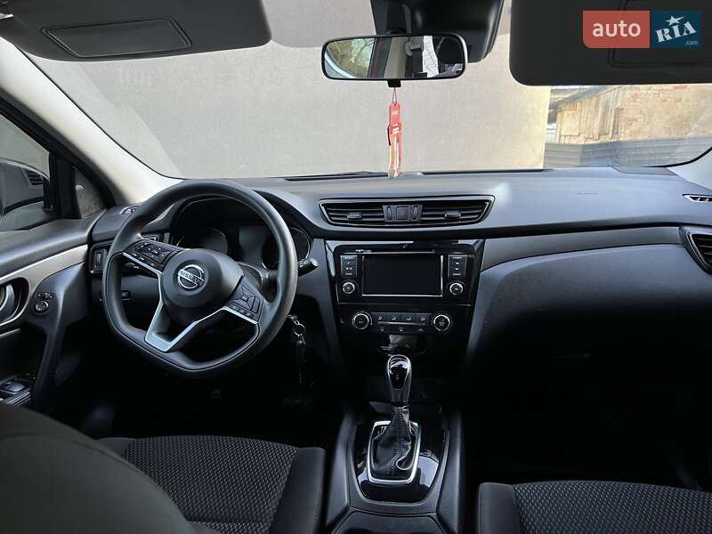 Внедорожник / Кроссовер Nissan Rogue Sport 2020 в Самборе