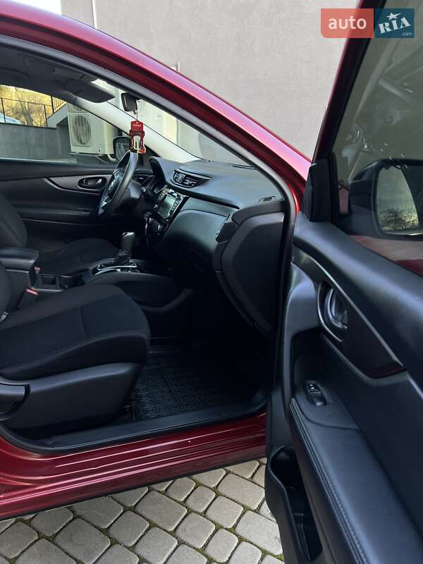 Внедорожник / Кроссовер Nissan Rogue Sport 2020 в Самборе