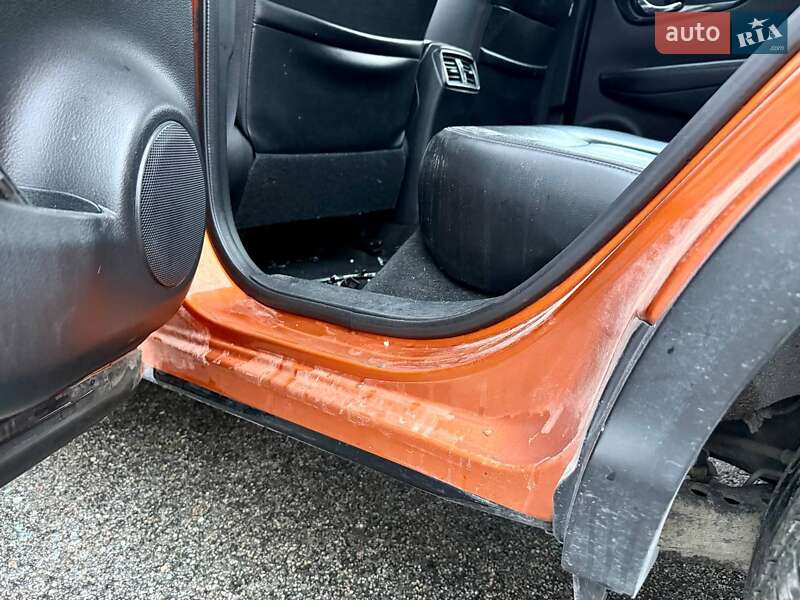 Внедорожник / Кроссовер Nissan Rogue Sport 2017 в Киеве фото 18 Внедорожник / Кроссовер Nissan Rogue Sport 2017 в Киеве