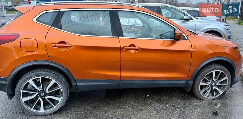 Внедорожник / Кроссовер Nissan Rogue Sport 2017 в Киеве фото 20 Внедорожник / Кроссовер Nissan Rogue Sport 2017 в Киеве