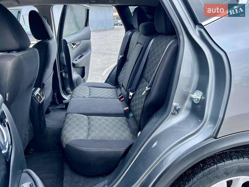 Внедорожник / Кроссовер Nissan Rogue Sport 2017 в Горишних Плавнях фото 17 Внедорожник / Кроссовер Nissan Rogue Sport 2017 в Горишних Плавнях