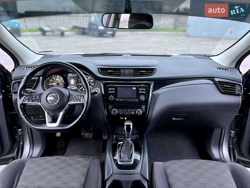 Внедорожник / Кроссовер Nissan Rogue Sport 2017 в Горишних Плавнях фото 22 Внедорожник / Кроссовер Nissan Rogue Sport 2017 в Горишних Плавнях