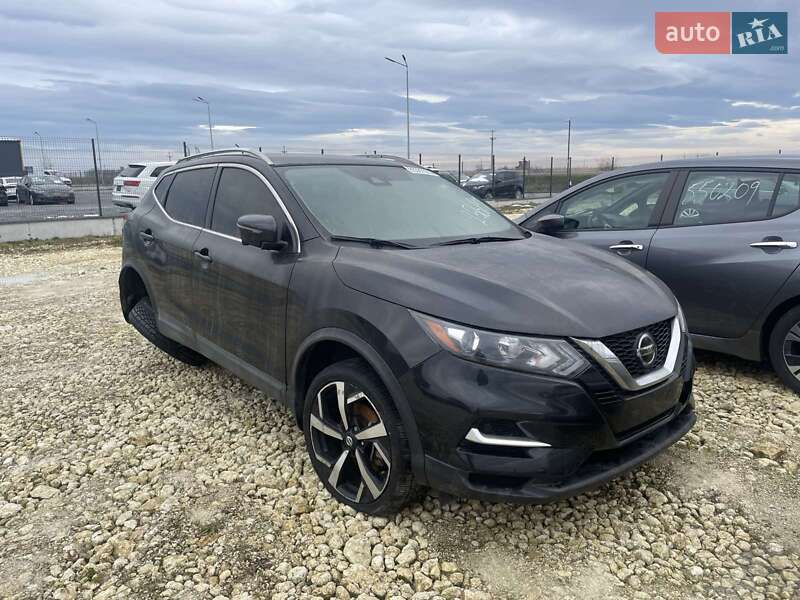 Nissan Rogue Sport 2020