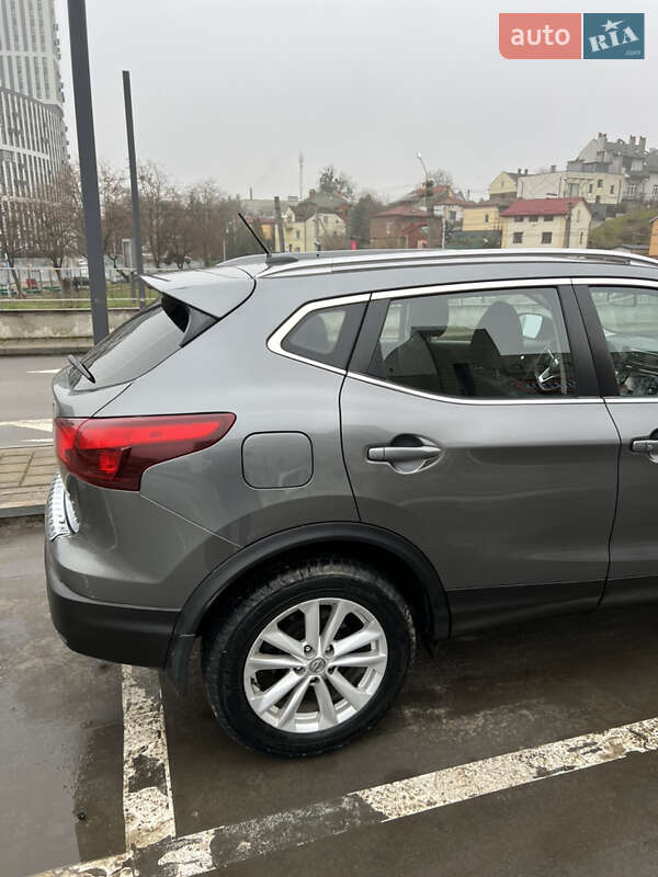 Позашляховик / Кросовер Nissan Rogue Sport 2017 в Львові фото 12 Позашляховик / Кросовер Nissan Rogue Sport 2017 в Львові