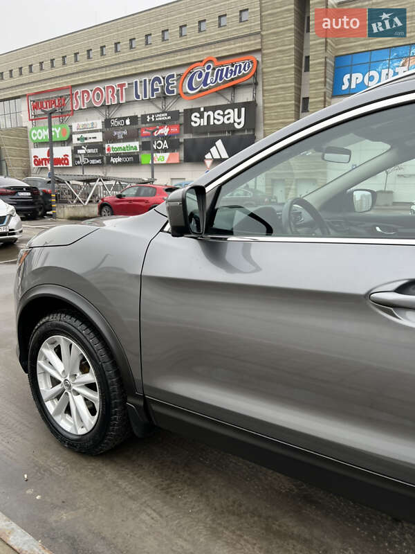 Позашляховик / Кросовер Nissan Rogue Sport 2017 в Львові фото 22 Позашляховик / Кросовер Nissan Rogue Sport 2017 в Львові