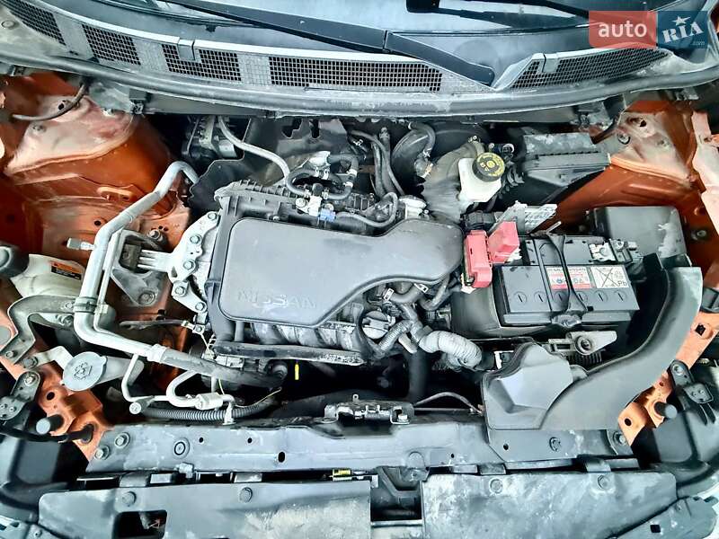 Внедорожник / Кроссовер Nissan Rogue Sport 2017 в Киеве