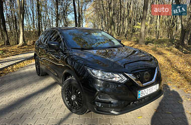 Внедорожник / Кроссовер Nissan Rogue Sport 2019 в Тернополе