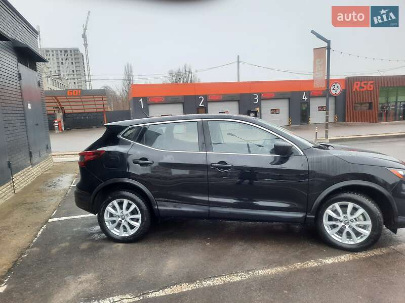 Внедорожник / Кроссовер Nissan Rogue Sport 2021 в Харькове