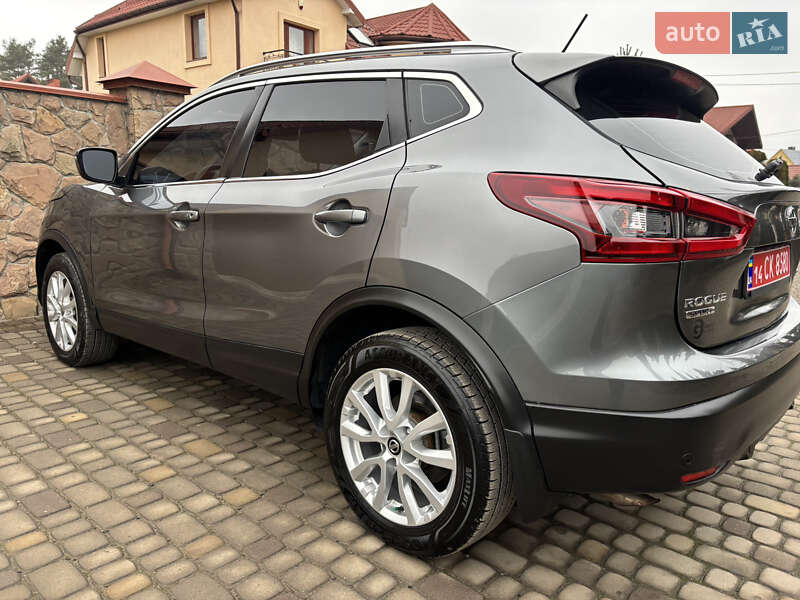 Внедорожник / Кроссовер Nissan Rogue Sport 2020 в Львове