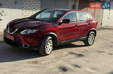 Внедорожник / Кроссовер Nissan Rogue Sport 2019 в Кременчуге