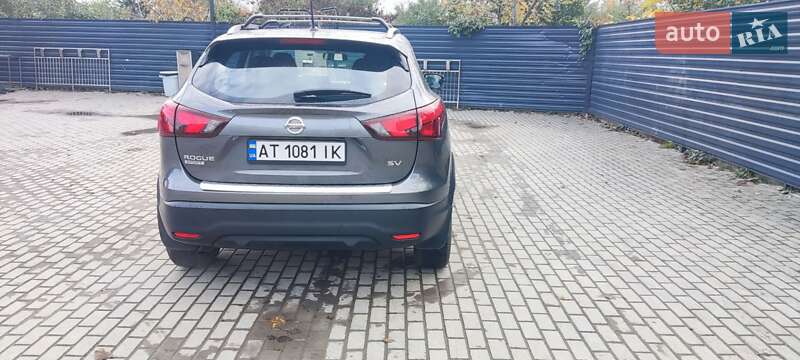 Позашляховик / Кросовер Nissan Rogue Sport 2017 в Івано-Франківську