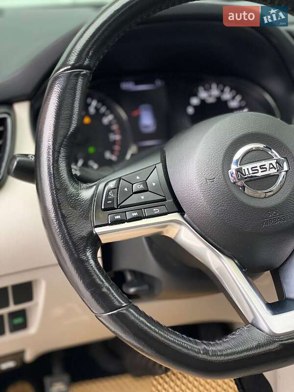 Внедорожник / Кроссовер Nissan Rogue Sport 2017 в Киеве фото 27 Внедорожник / Кроссовер Nissan Rogue Sport 2017 в Киеве