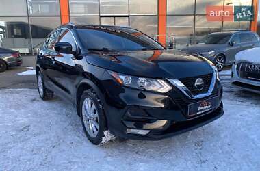 Позашляховик / Кросовер Nissan Rogue Sport 2021 в Львові