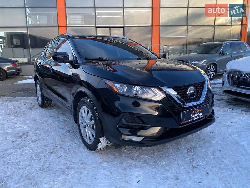 Nissan Rogue Sport 2021